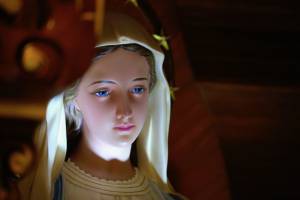 Maryja Współodkupicielką ludzkości? Kardynałowie proszą o dogmat